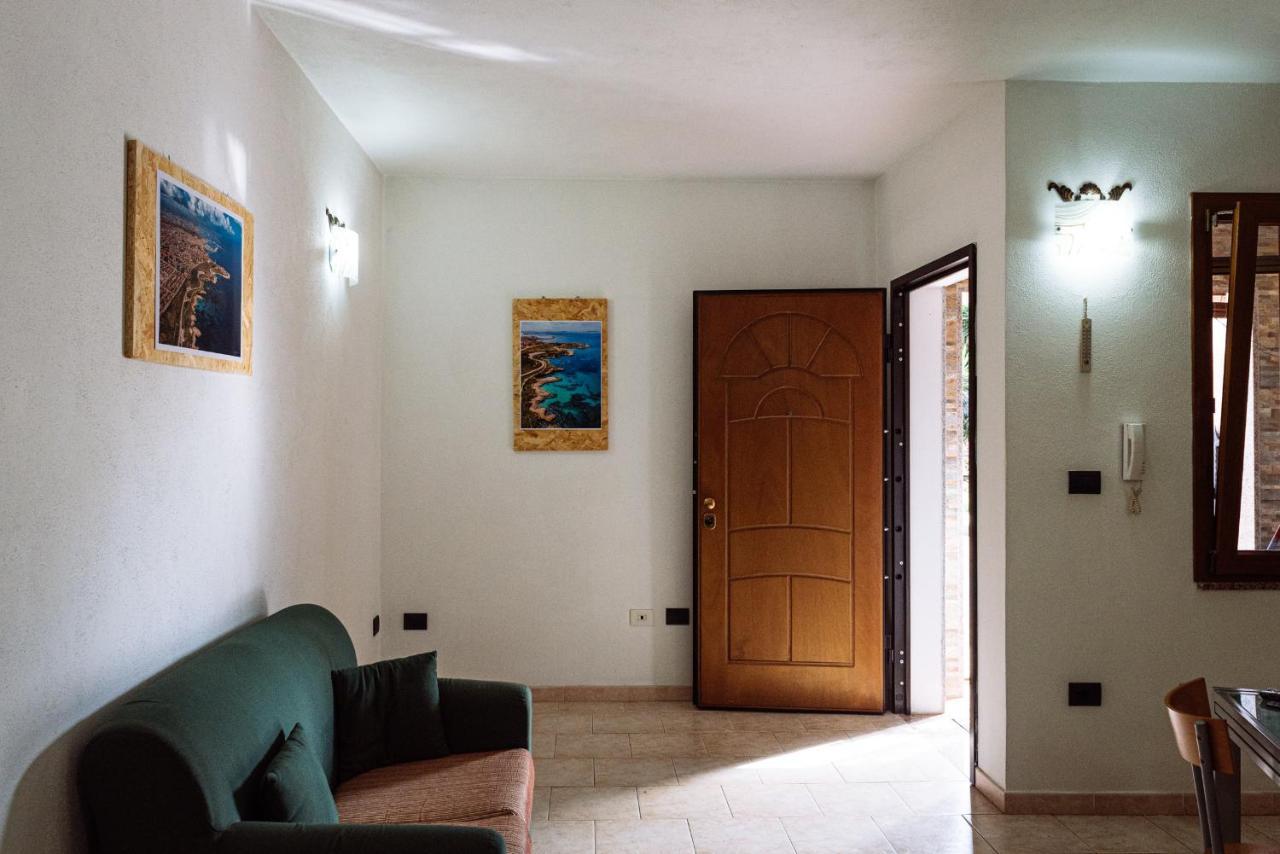 Casa Vacanze Maestrale - By Faendho بورتو توريس المظهر الخارجي الصورة